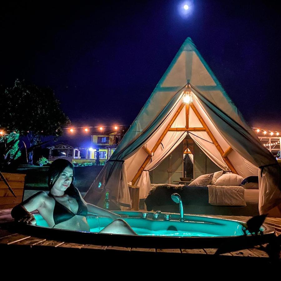 Aw Guatape Glamping Resort מראה חיצוני תמונה